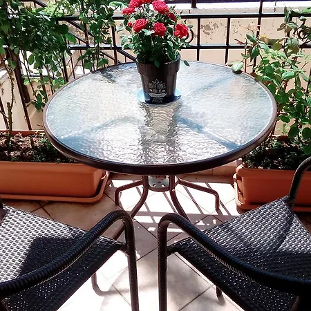 Apartamento Chrysandra Karpenísion