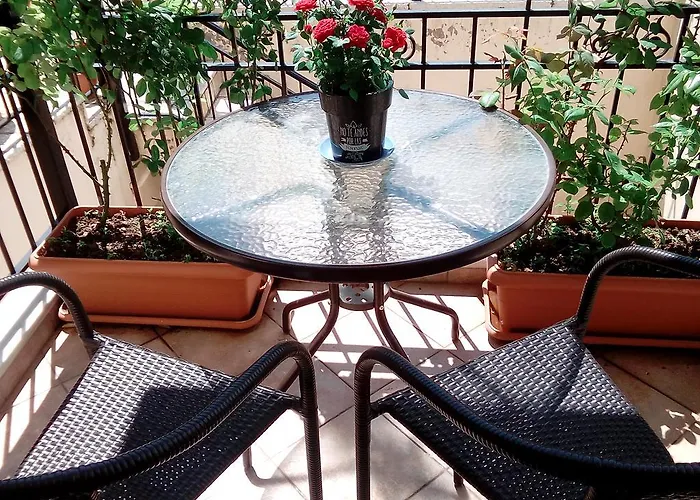 Apartment Chrysandra Karpenísion